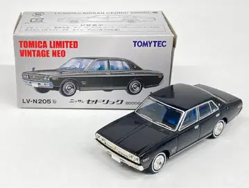 토미텍 TOMICA LIMITED VINTAGE NEO 닛산 세드릭 2000GL (71년식) (블랙) LV-N205b