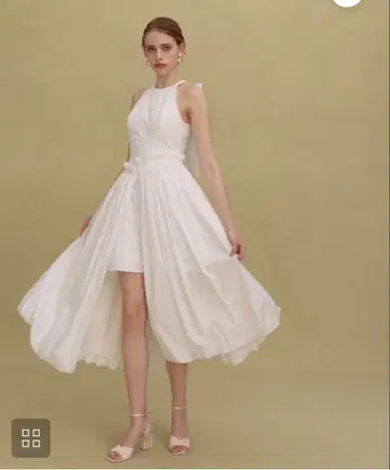 LYRA DRESS 화이트 38 (M) 미개봉 새상품