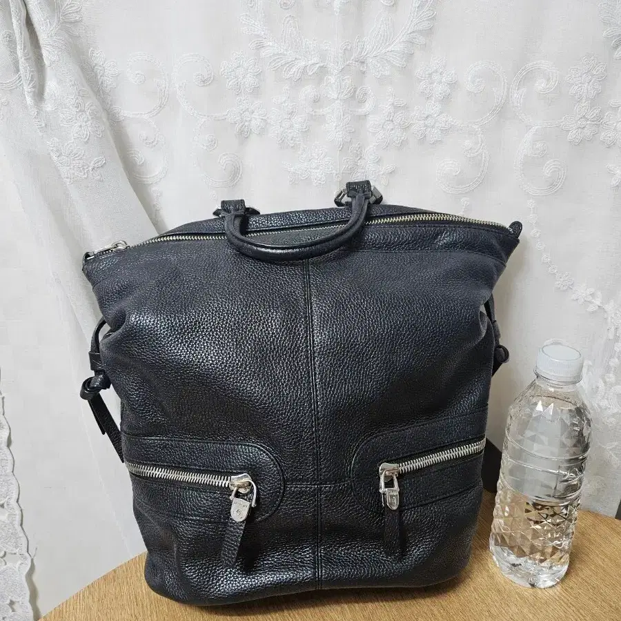 오야니 가죽백팩