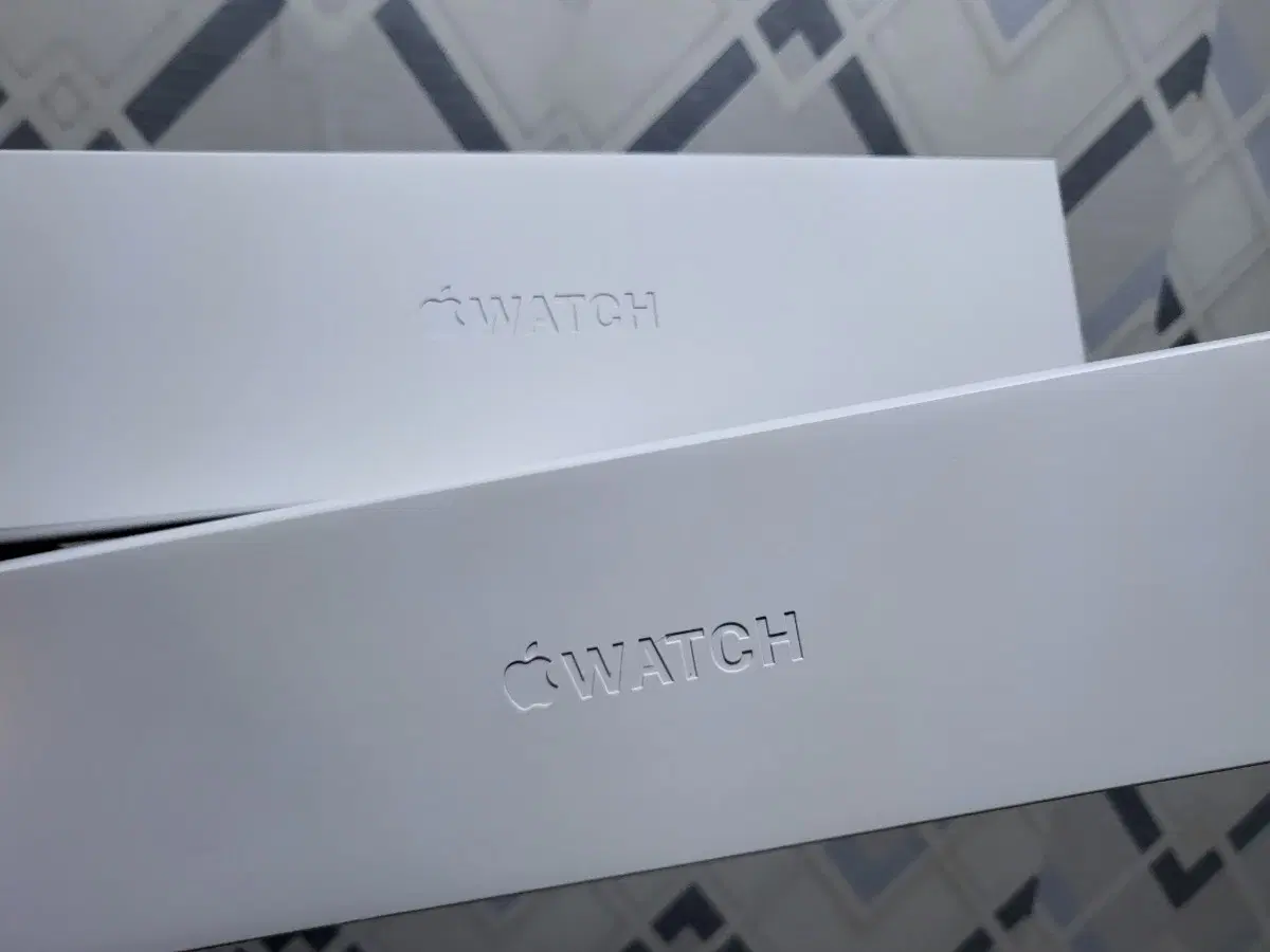 애플워치9 41mm 미개봉 새제품 판매합니다.