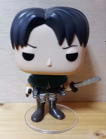 FUNKO POP 진격의 거인 리바이 피규어