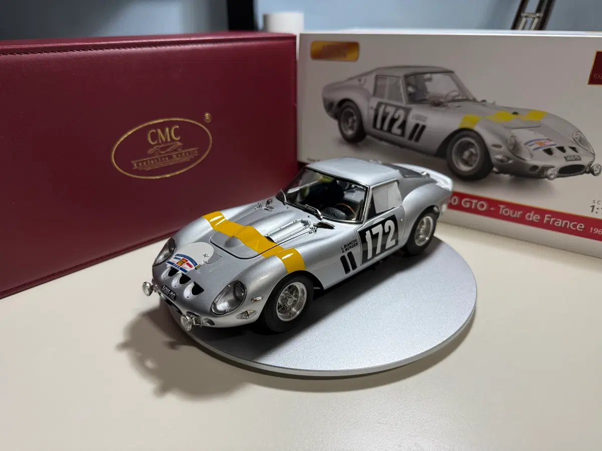 1/18 cmc ferrari 250 gto #172 tour de france