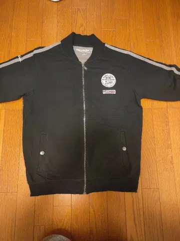TRIUMPH Rocky Jacket 트랙 자켓