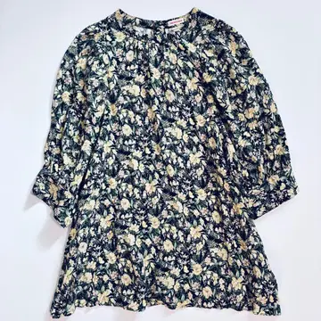 DRESSTERIOR 이페카 플라워 프린트 볼륨 슬리브 블라우스 일본제