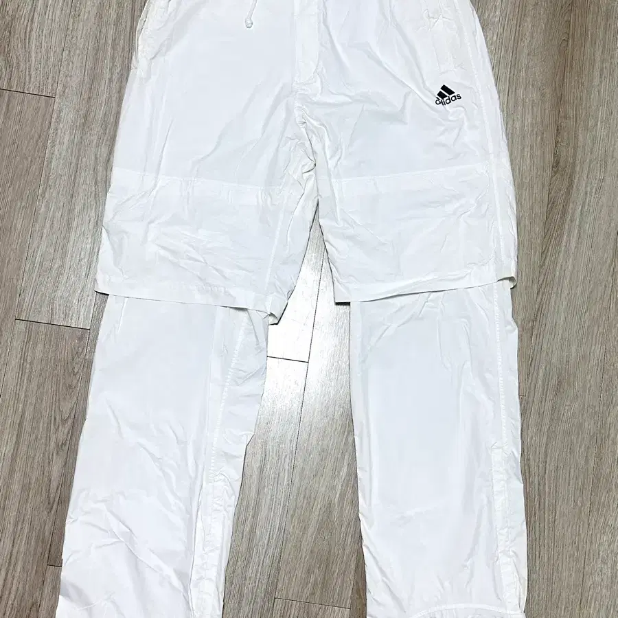 아디다스 2WAY 나일론 팬츠 화이트