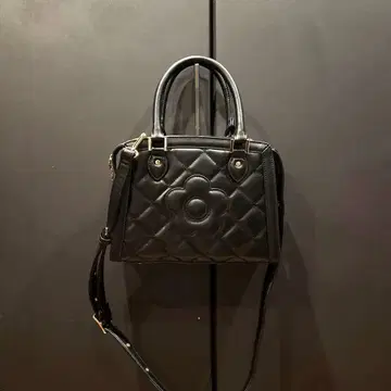 [ 새상품 ] MARY QUANT 스퀘어 퀼트 데이지 패치 2way 토트백