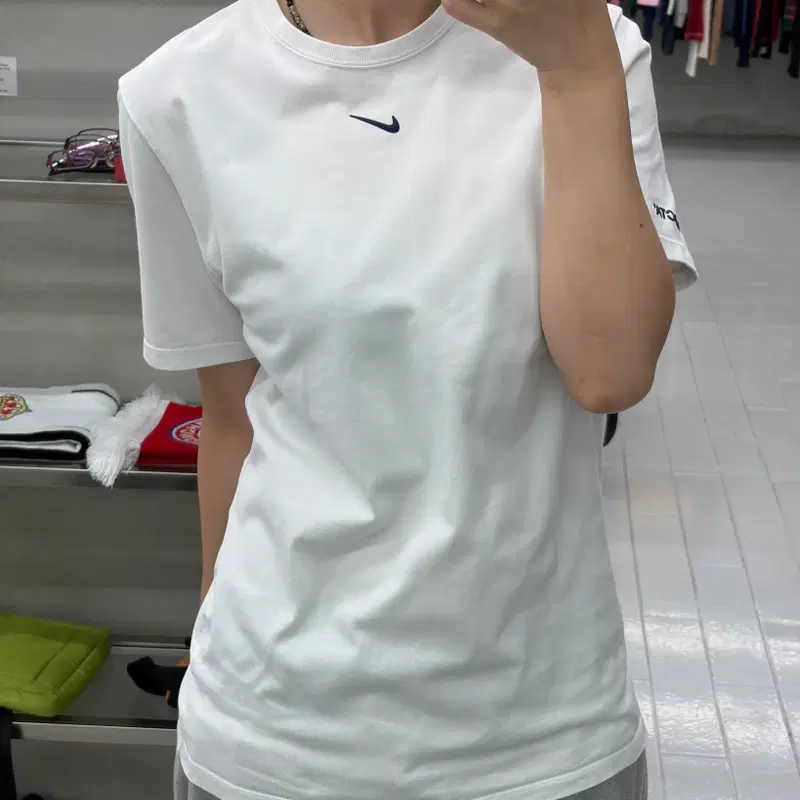 (M) 나이키 x 드레이크 녹타 카디널 스탁 에센셜 반팔 티셔츠 화이트
