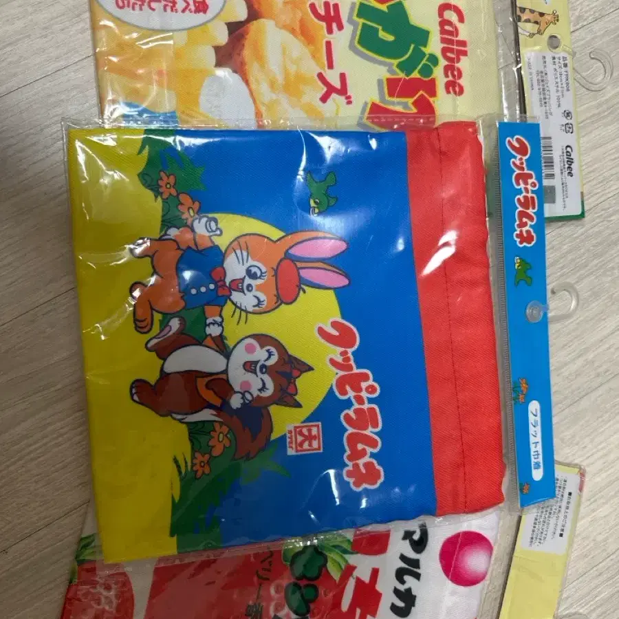 일본 칼비 과자 쿠피라무네 파우치 일괄