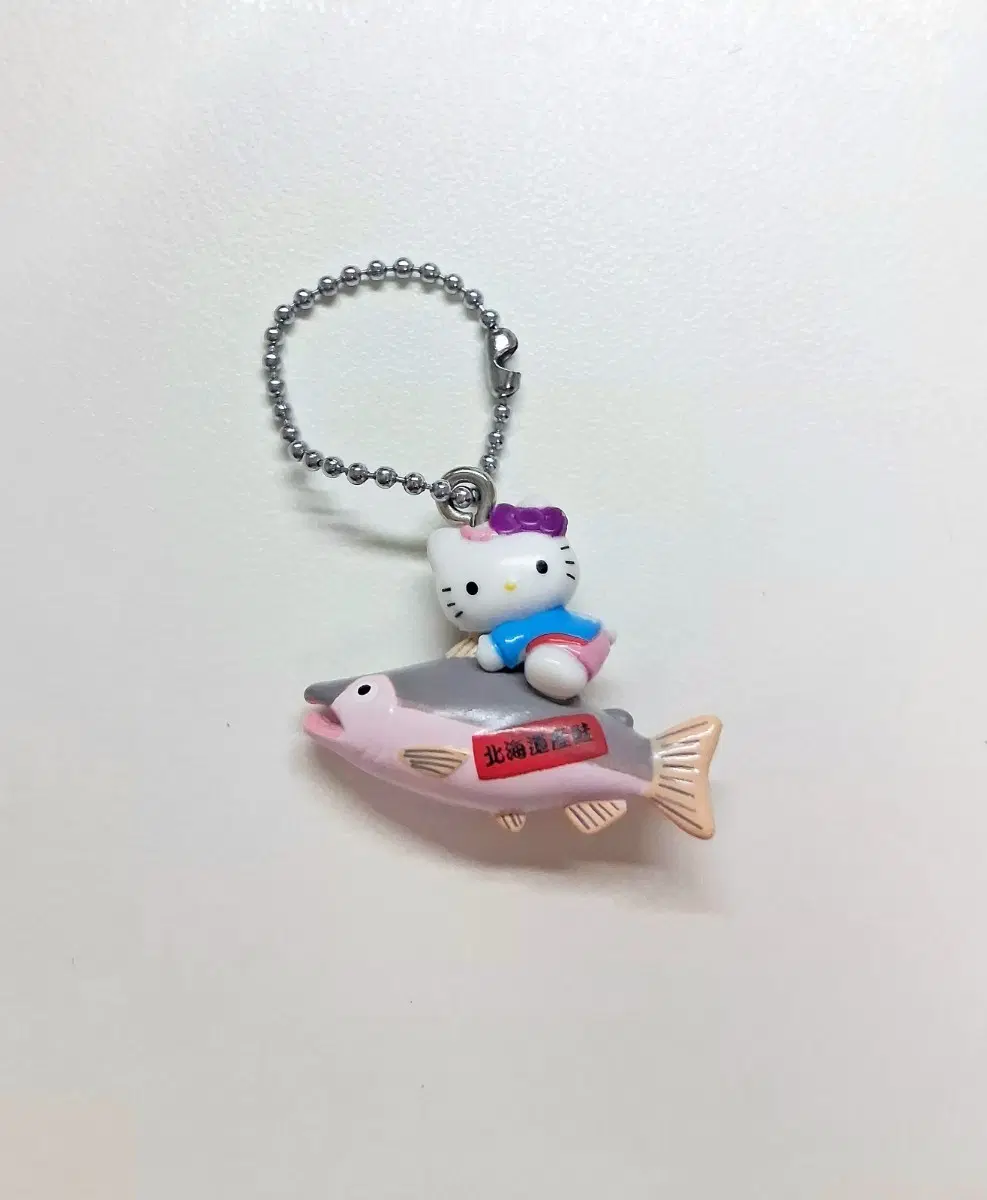 고전 생선 키티스트랩