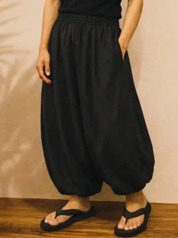배송비 포함 1 새상품*남녀 공용*블랙 컬러*코튼 소재*루즈핏*빅 알라딘 팬츠