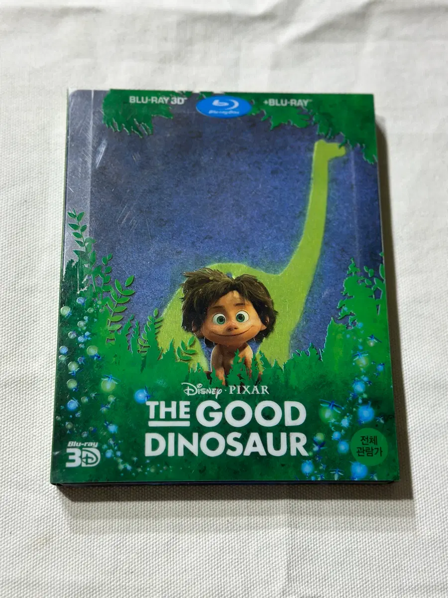 (개봉)[3D 블루레이] 굿 다이노 : 콤보팩 스틸북 한정판 (2disc: 3D+2D) - 한국어 더빙 수록 / 야광 PET 아웃케이스 + 아트엽서(4종)