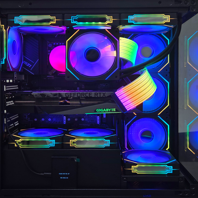 14400F/h860/RTX5090/1TB