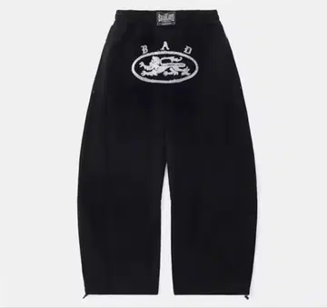 BADBLOOD Lion Patch 2 Way Curved Jogger