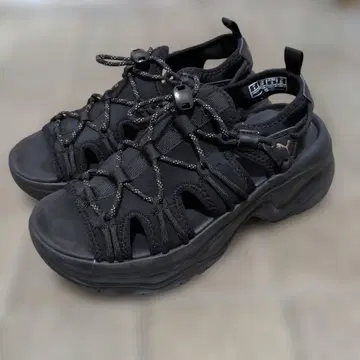 PUMA 샌들 블랙 통굽