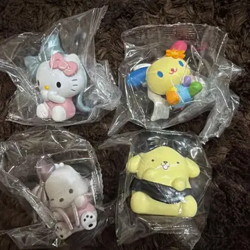 산리오 캐릭터즈 피규어 4종 세트