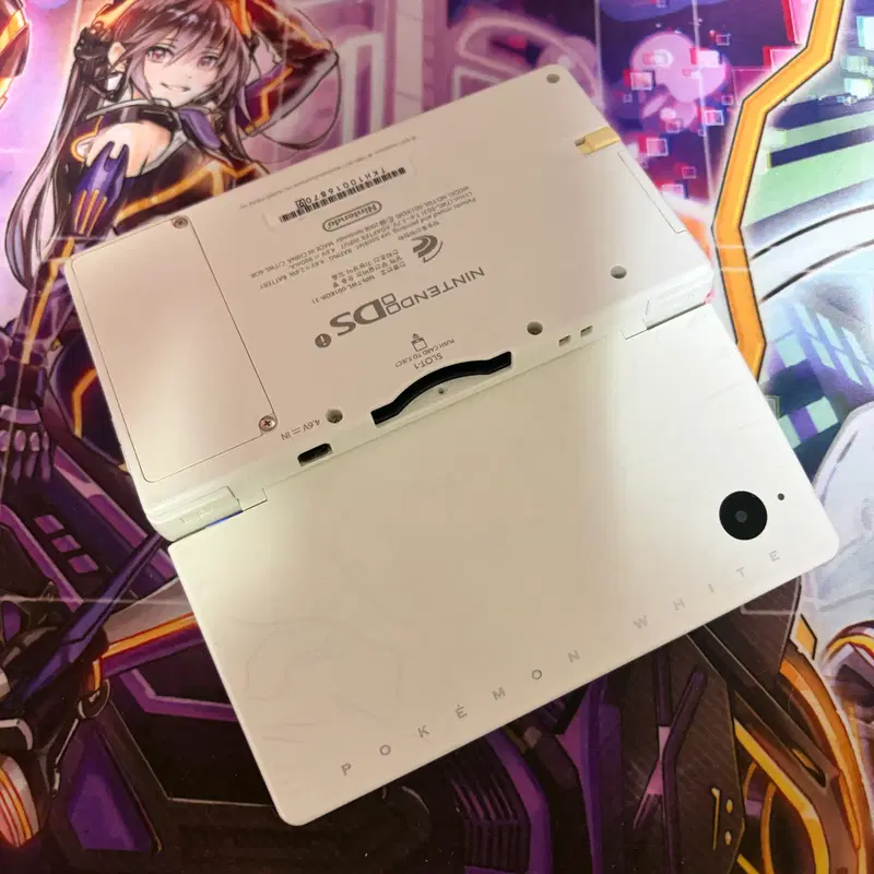 닌텐도 DSI 포켓몬스터 화이트 에디션 게임기