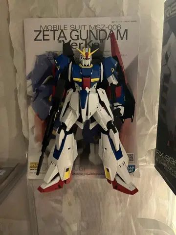 MG 1/100 제타 건담 Ver.Ka 기본 조립 완성품
