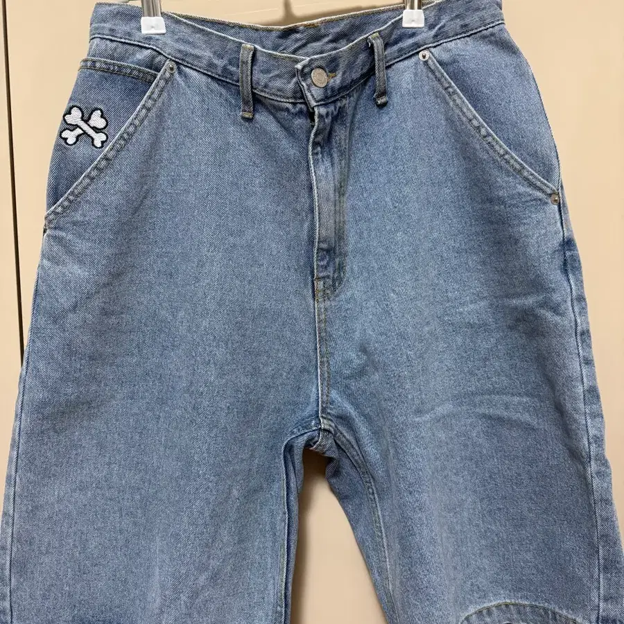 위캔더스 버뮤다 데님