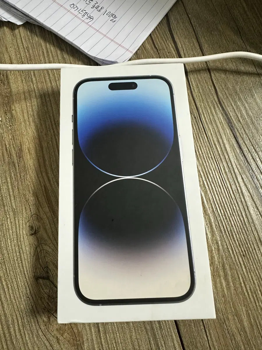 거의 새상품 애플 아이폰 14 프로 실버 128gb 풀박 정품 배터리 100%
