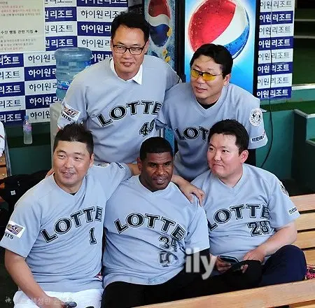 롯데자이언츠 김응국 실착