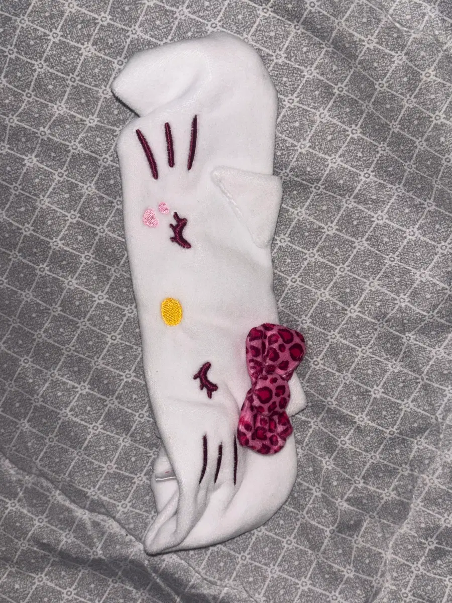산리오 헬로키티 갸루키티 헤어밴드