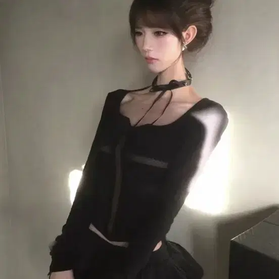 블랙 시스루 롱슬리브