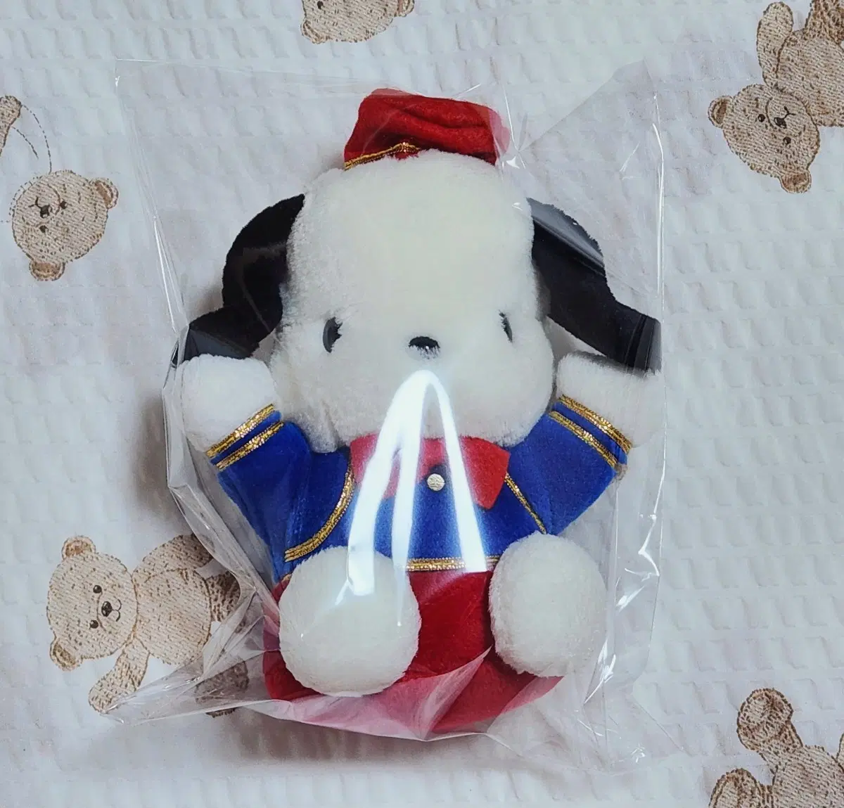 산리오 고전 호텔리어 포차코 인형 팝니다.