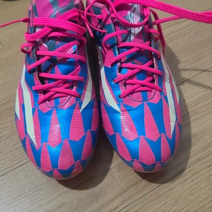 아디제로 핑파 FG 245