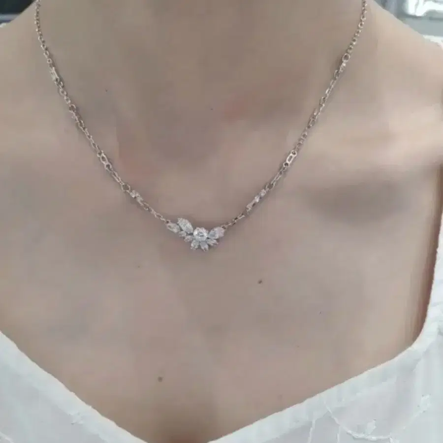 스와로브스키 목걸이
