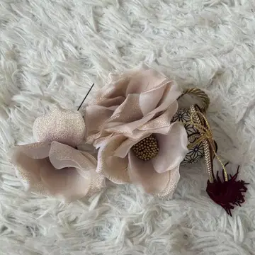 머리 장식 일본 의류 헤어콤 베이지 꽃무늬