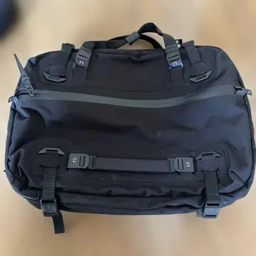 BLACK EMBER FORGE 백팩