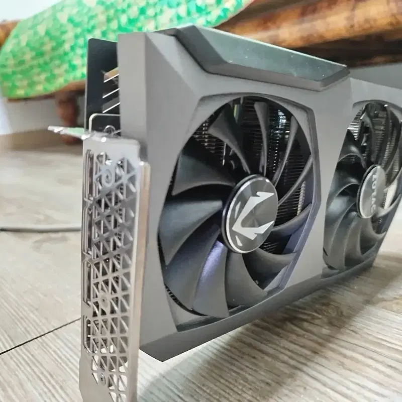 조텍 RTX 3070 게이밍 그래픽카드입니다8192MB 전주시