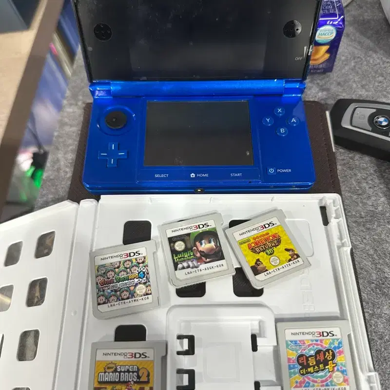 닌텐도 3DS 코발트 블루 본체 + 게임팩 5개