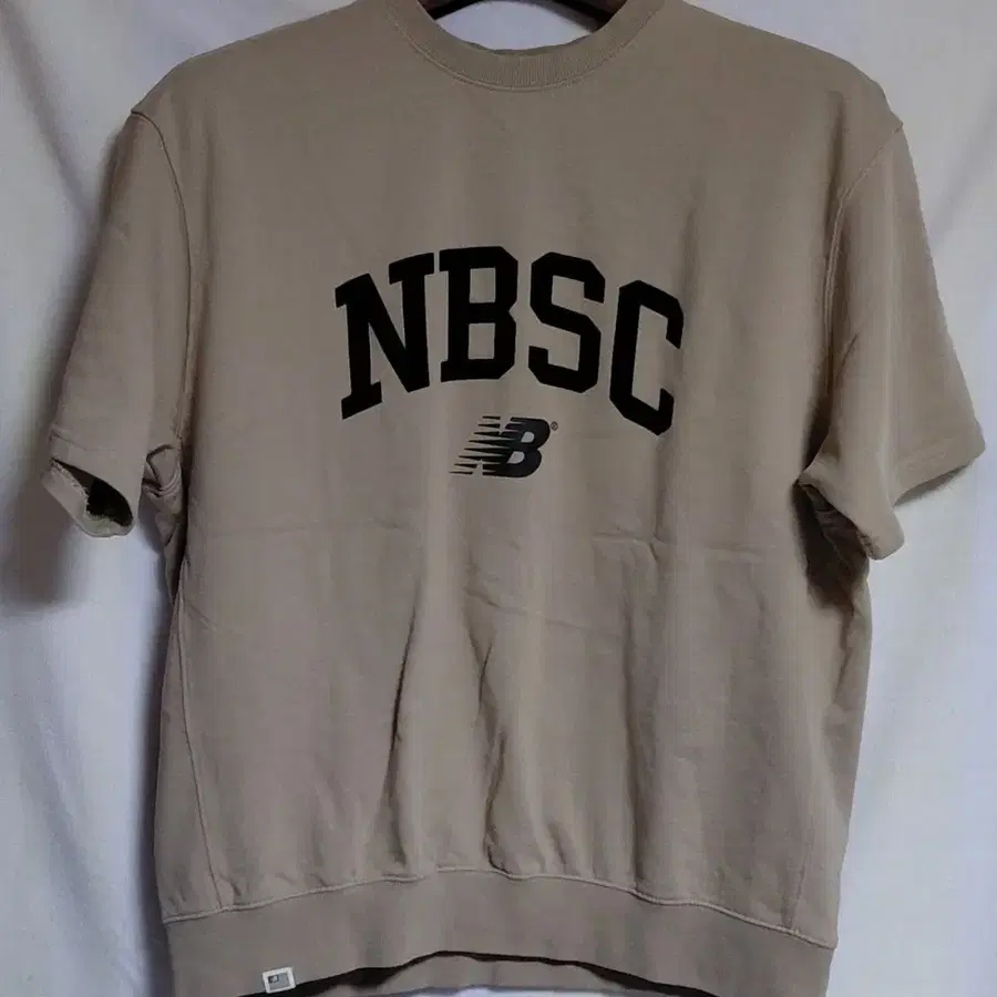 뉴발란스 여성 반팔티 95