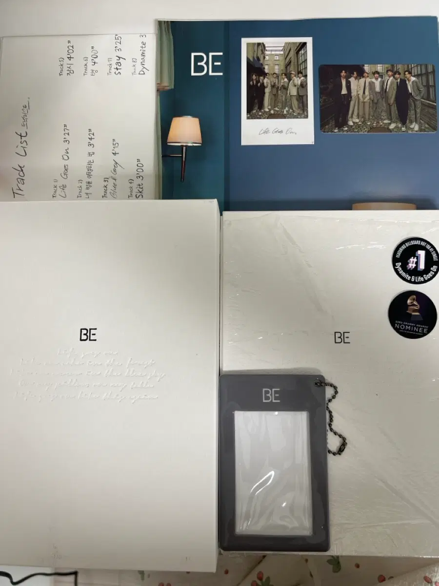 방탄소년단 BE 앨범 2종 포카 포함