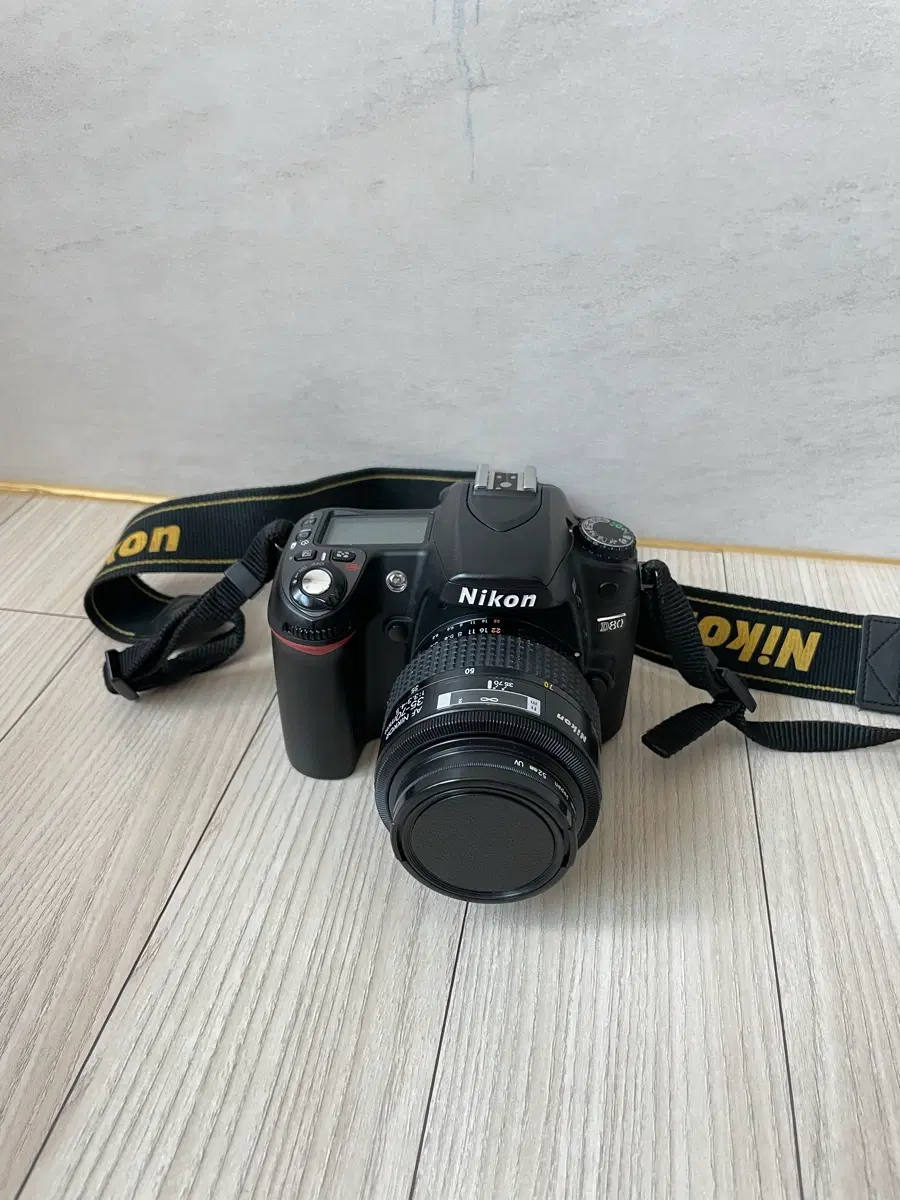 니콘 D80 DSLR 카메라 [AF NIKKOR 35-70mm 1:3.3