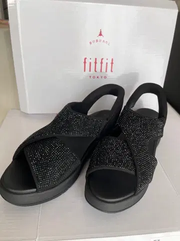 fit fit 핸즈프리 글리터 샌들 23.5cm 라메 블랙
