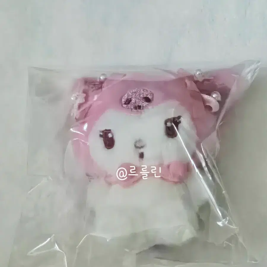 벚꽃 쿠로미 인형 키링