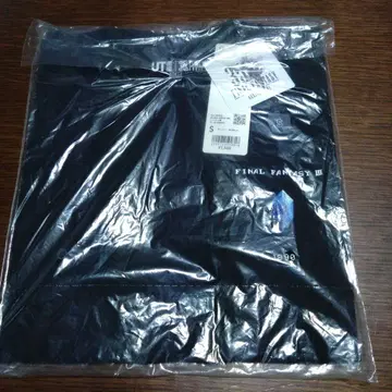 UNIQLO/FINAL FANTASY 35주년 UT/T셔츠/III