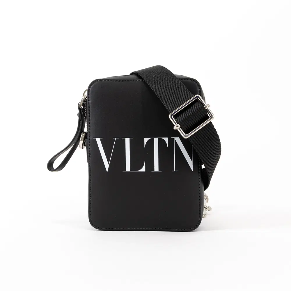 발렌티노 VLTN 로고 미니 크로스백