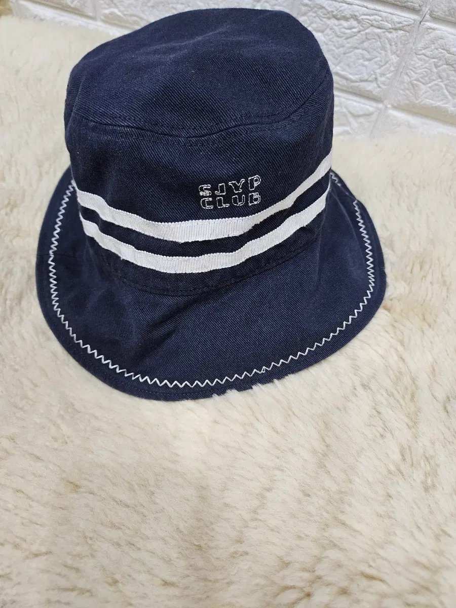 한섬 벙거지 모자 프리사이즈