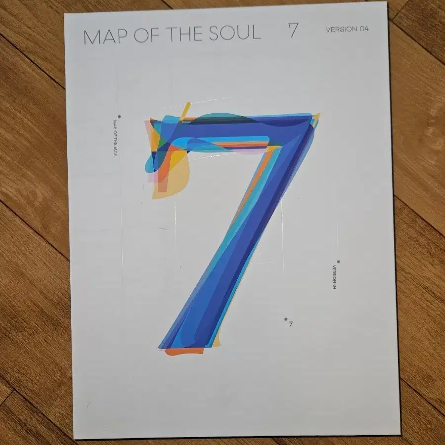 방탄소년단 MAP OF THE SOUL 7 버전 04