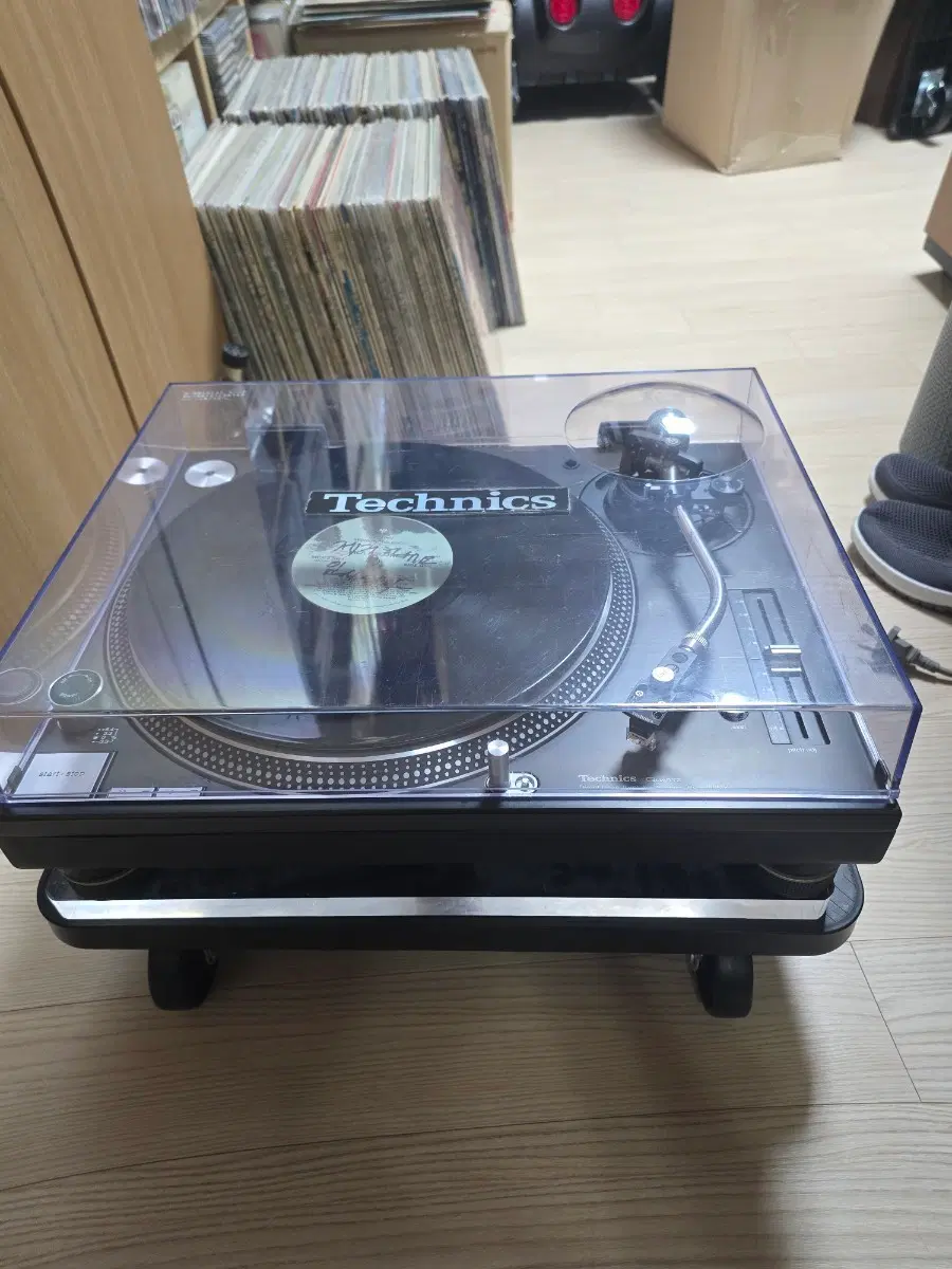 테크닉스 턴테이블 SL-1200 MK5