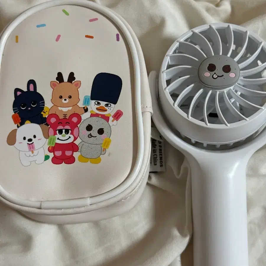 라이즈 송용돌이 선풍기 손풍기+파우치