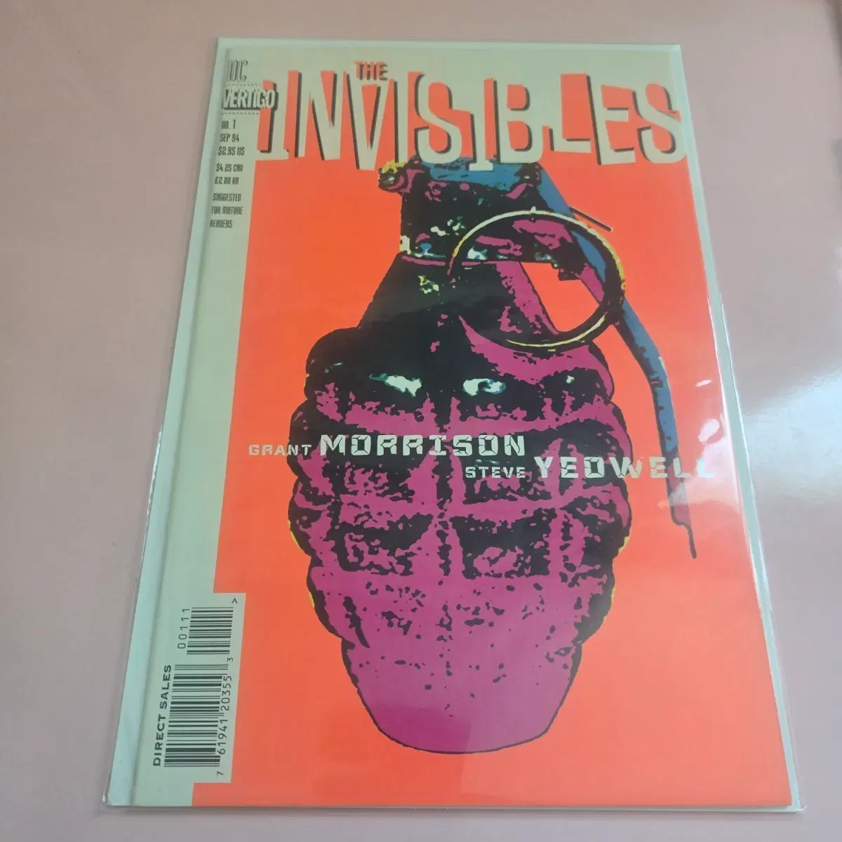 I / The Invisibles #1