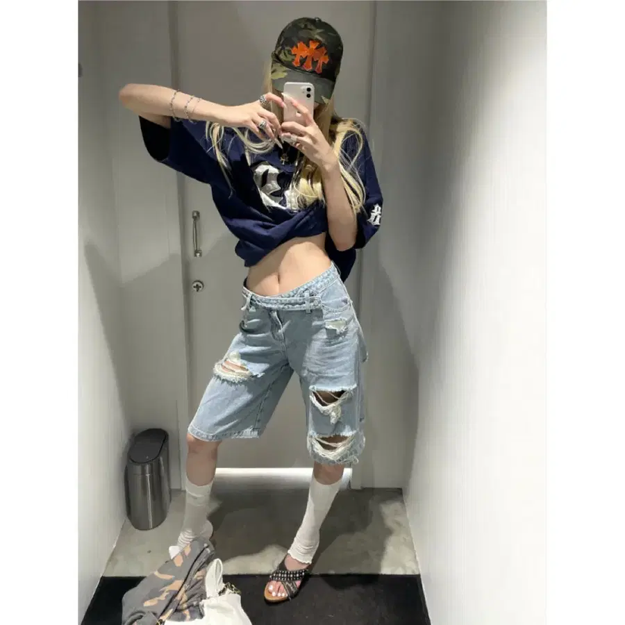 RASE LE SOL 팬츠 바지 Ripped Denim Jorts 찢청 데님 반바지