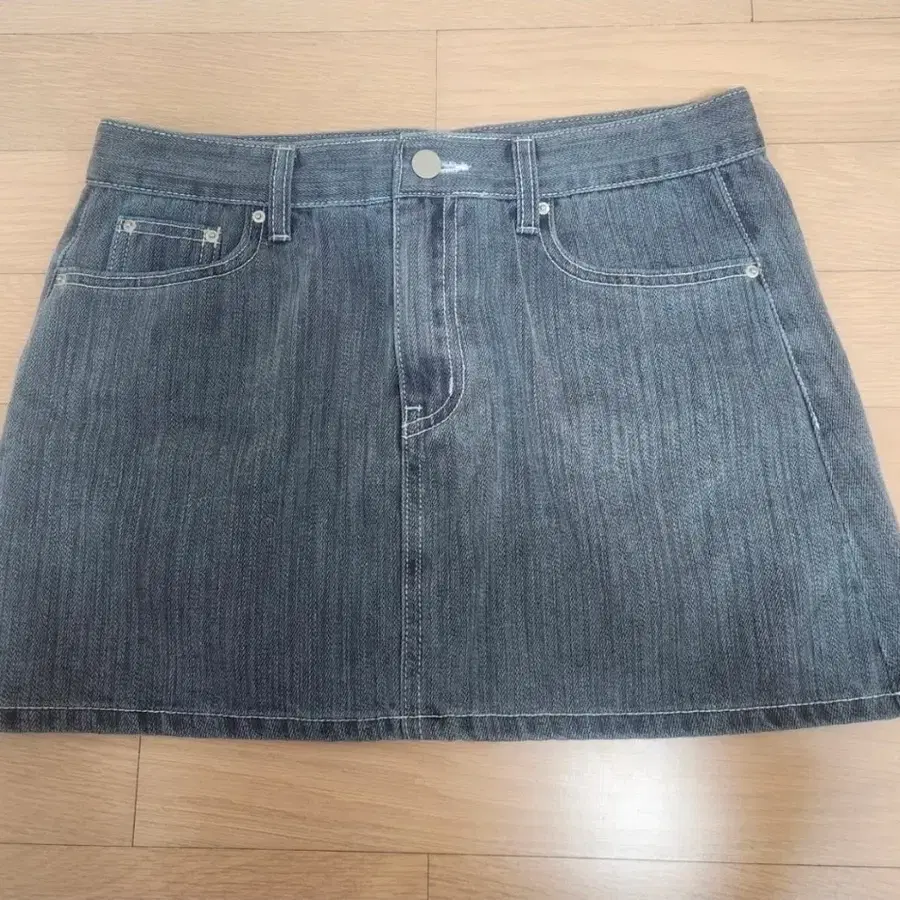 그레이 데님 스커트, 반바지
