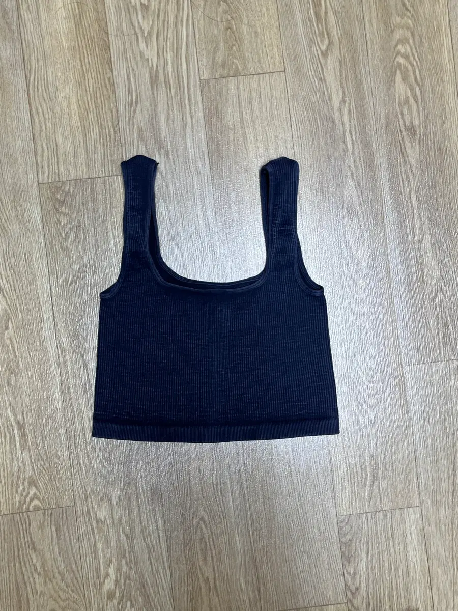브라탑 XS/S