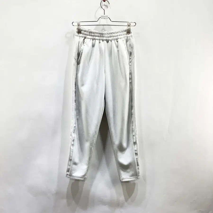 아디다스 에어로레디 트레인에센셜팬츠 XS 진스센스