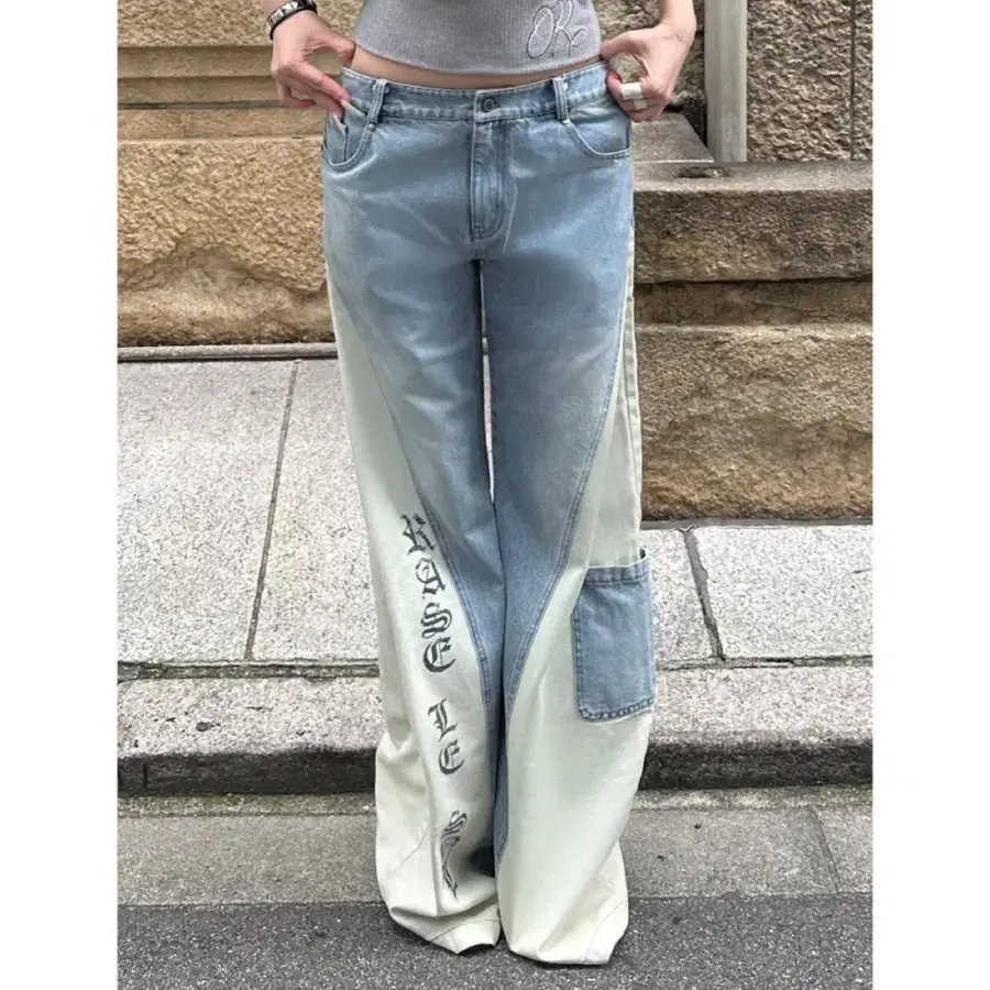 RASE LE SOL 팬츠 청바지 Color-block Printed Jeans